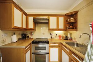 KITCHEN- click for photo gallery